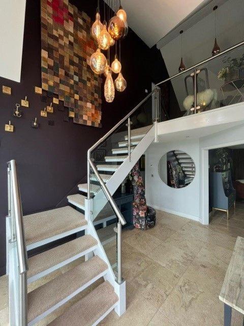 Luxurious 4 Bedroom New England Style - Trewhiddle V5 Holiday home St Austell